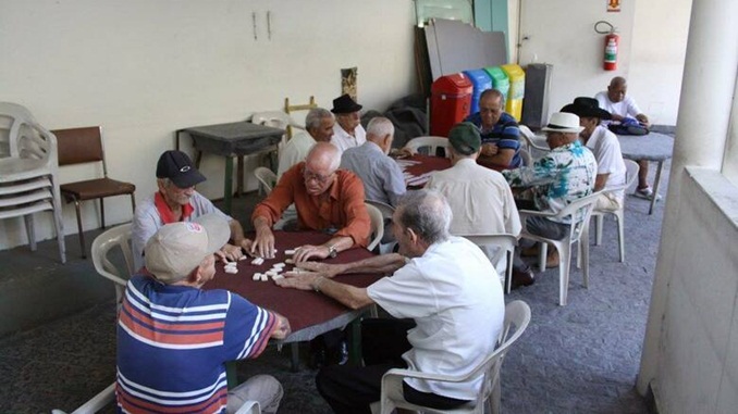 Casa do Velho Amigo realiza campanha de fraldas geriátricas