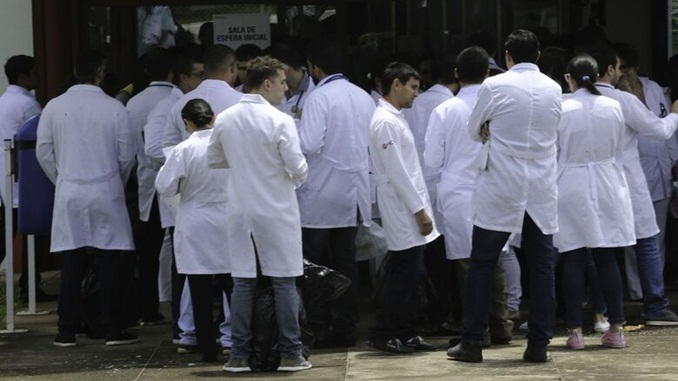 Quase três mil estudantes já estão auxiliando municípios no combate à Covid-19