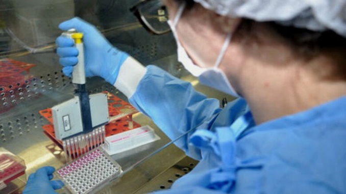 Brasil firma parceria com Reino Unido para produção de vacina contra o covid-19