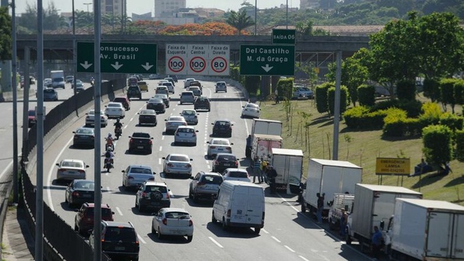 Minas Gerais suspende exigência do CRLV 2020 durante a pandemia
