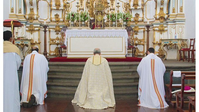 “Um alimento para a vida eterna”, disse Dom Airton na Solenidade de Corpus Christi