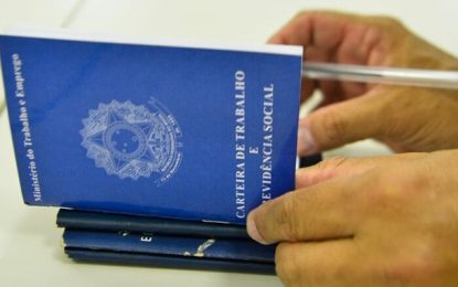 Programa que permite redução de jornada e salário será prorrogado por Decreto, afirma secretário