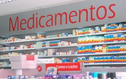 Farmácias vão ter que recolher medicamentos vencidos para que fabricantes façam o descarte correto