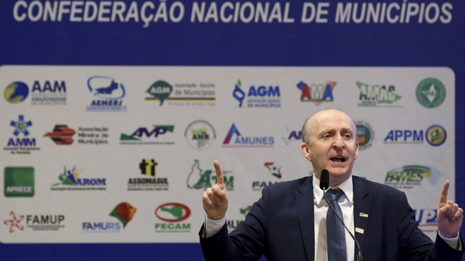 Prorrogação de parcelas do FPM é o que garante pagamento de servidores municipais, alerta CNM