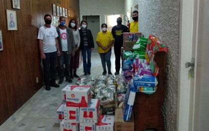 Atacadão do Ferro realiza campanha solidária em Barbacena