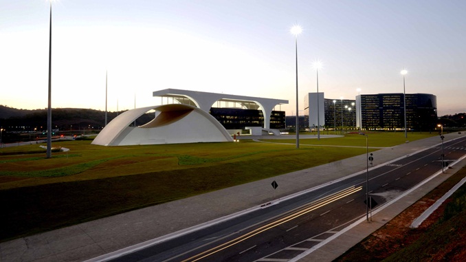 Governador anuncia antecipação do pagamento da 2ª parcela do salário dos servidores