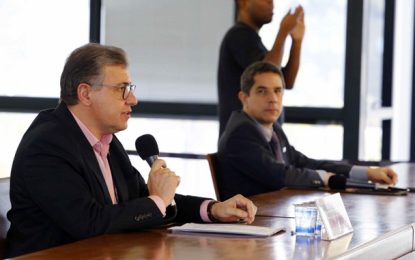 Saúde apresenta novas projeções para a Covid-19 em Minas