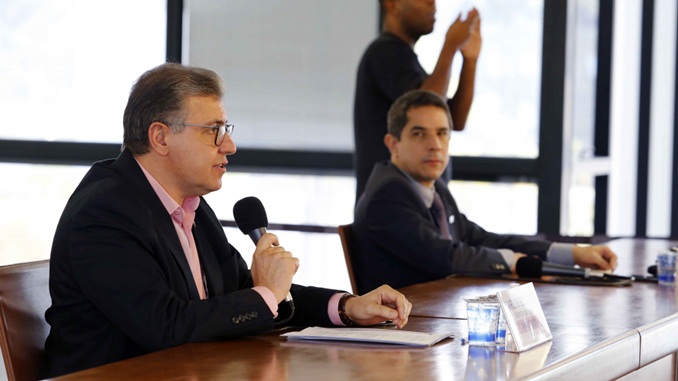 Saúde apresenta novas projeções para a Covid-19 em Minas