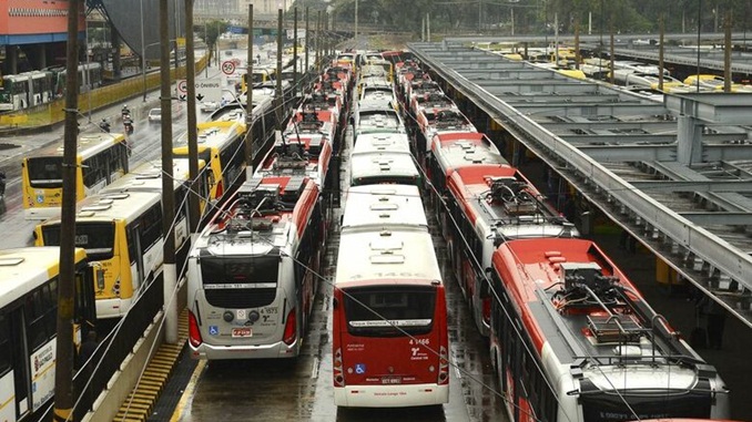 Empresas de ônibus ganham fôlego com suspensão de parcelas do Refrota
