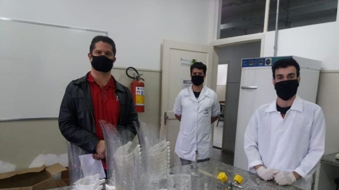 Município recebe doação de protetores faciais montados no Campus Barbacena do IF Sudeste-MG