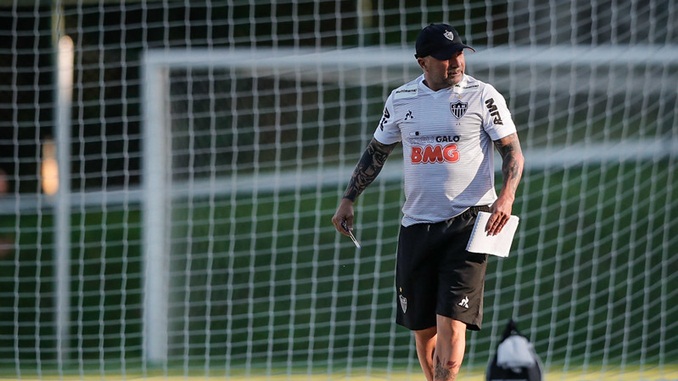 Sampaoli procura reforços mais experientes para o Atlético