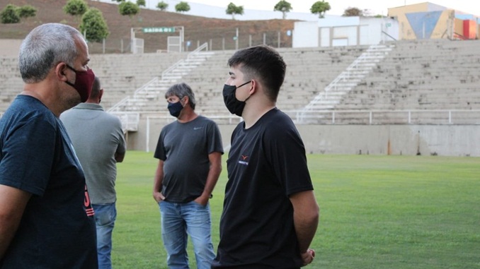 Muriaé e Tombos tem estádios aptos para receber o VAR