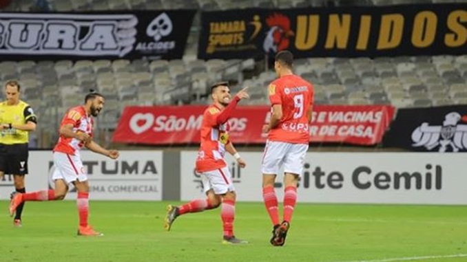 Elenco do Tombense não se sentiu derrotado, apesar da derrota na final