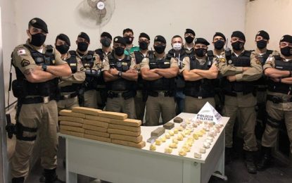 Polícia Militar apreende grande quantidade de drogas no Bairro Tejuco, em São João Del-Rei