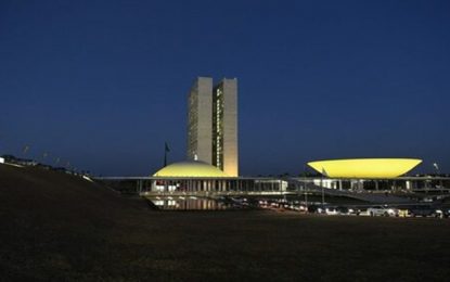 Câmara aprova mais R$10 bilhões para estados e municípios combaterem a Covid-19