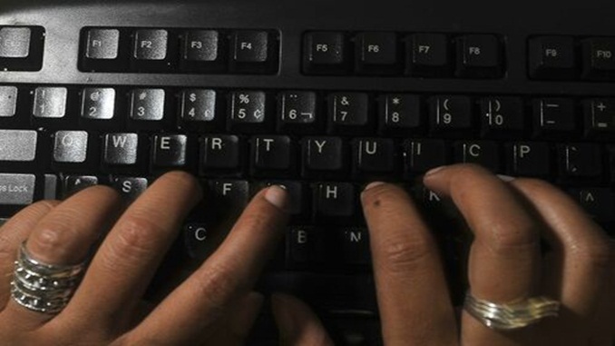 Projeto destina recursos para equipamentos de informática e acesso à internet para alunos da rede pública de ensino