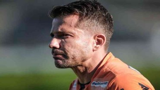 Goleiro Victor foi o grande vilão da partida dessa quarta