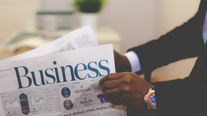 Aberturas e fechamentos de empresas em Minas Gerais seguem instáveis durante a pandemia