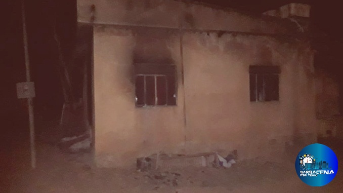 Casa pega fogo e idoso é resgatado, na zona rural de Coronel Xavier Chaves