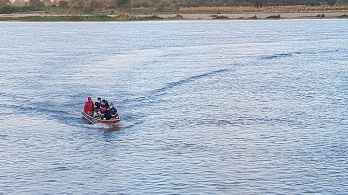 Embarcação do Corpo de Bombeiros socorre homem agredido por machadadas em ilha de Januária