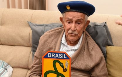 EPCAR homenageia ex-combatente