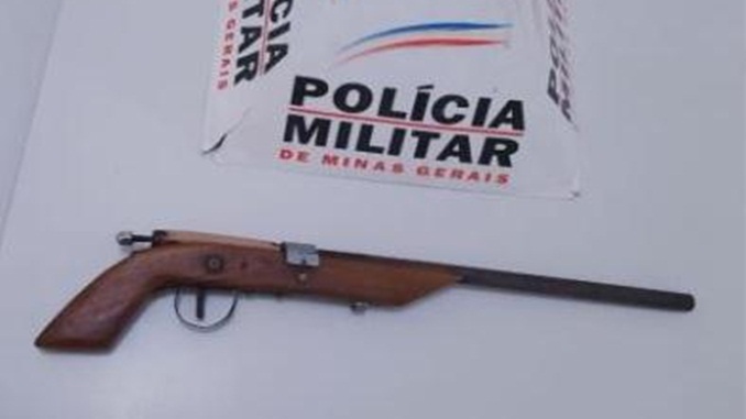 Polícia Militar apreende arma de fogo em Cipotânea