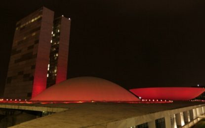 Presidente do Congresso Nacional pede investigação sobre incêndio em Amapá