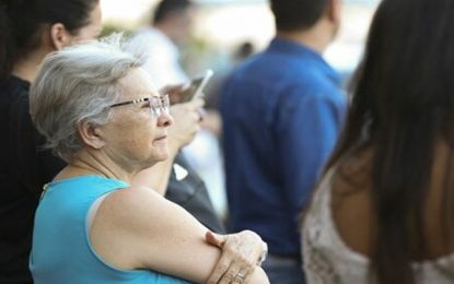 Expectativa de vida cresce 0,3 anos para brasileiros, segundo o IBGE