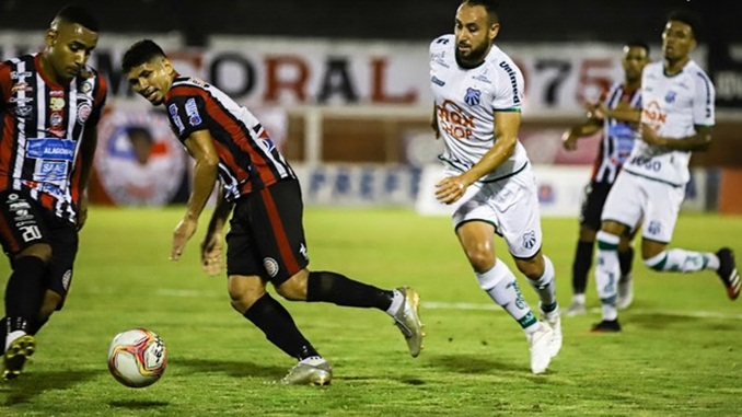 Caldense e Boa Esporte perdem partidas no fim de semana