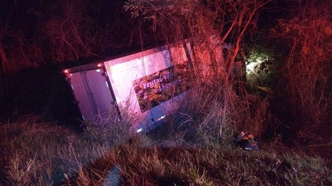 TRÊS PESSOAS FICAM FERIDAS EM ACIDENTE NA BR-265