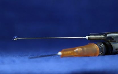 Pfizer diz que vacina contra covid-19 é 90% eficaz