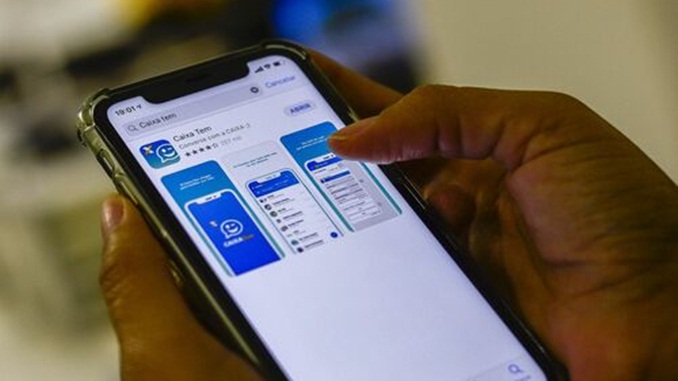 Auxílio emergencial: Caixa paga R$ 1,2 bi a nascidos em julho