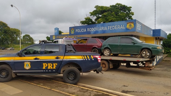 PRF recupera carga roubada de atacadista, em Campos Altos (MG)