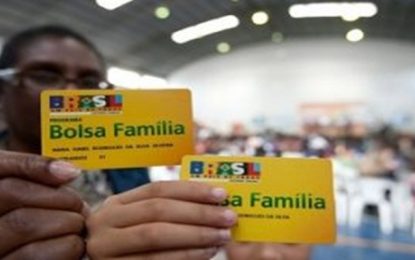 Governo amplia prazo de saques do Bolsa Família