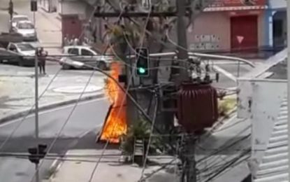 Morada de Andarilhos é incendiada no bairro Pontilhão em Barbacena