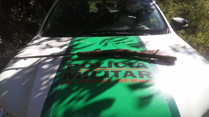 Polícia Militar de Meio Ambiente apreende arma utilizada por caçadores