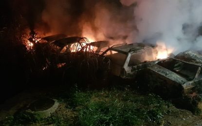 Incêndio atinge depósito de sucatas em Conselheiro Lafaiete