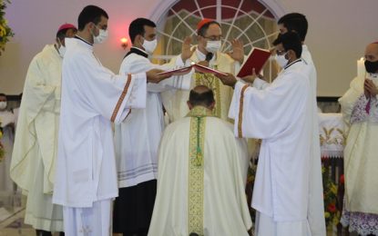 Monsenhor Valter Magno de Carvalho é ordenado bispo em Barbacena