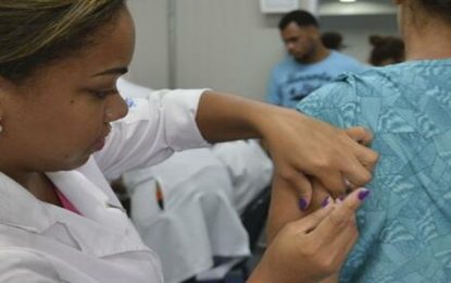 Covid-19: brasileiros devem ser imunizados a partir de janeiro