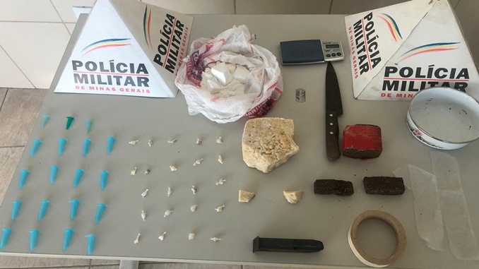 Polícia Militar apreende drogas em Barbacena