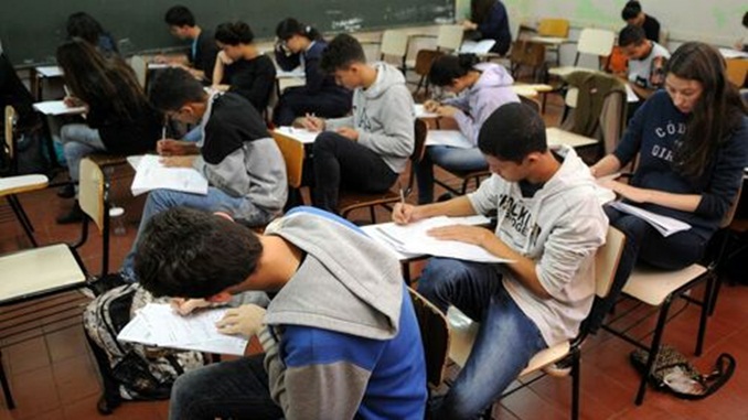 Enem tem recorde de abstenção no primeiro dia de aplicação das provas
