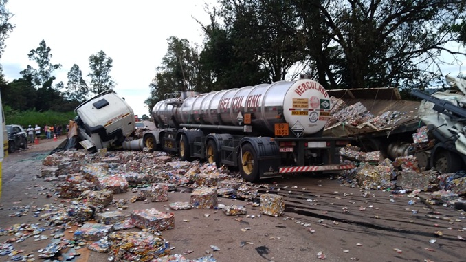 Acidente na BR-040, na Região conhecida como Pires, próximo a Congonhas