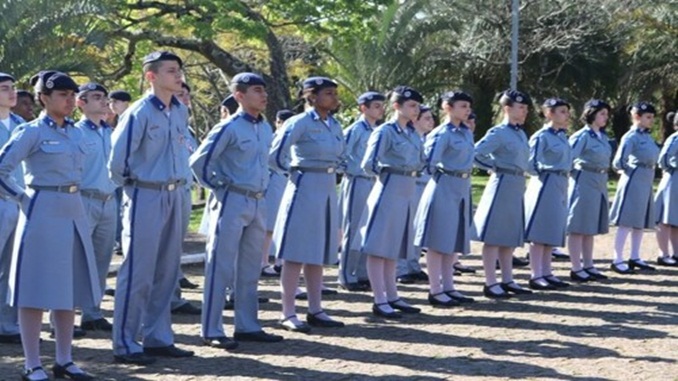 Municípios têm até 5 de fevereiro para manifestarem interesse no Programa Nacional das Escolas Cívico-Militares
