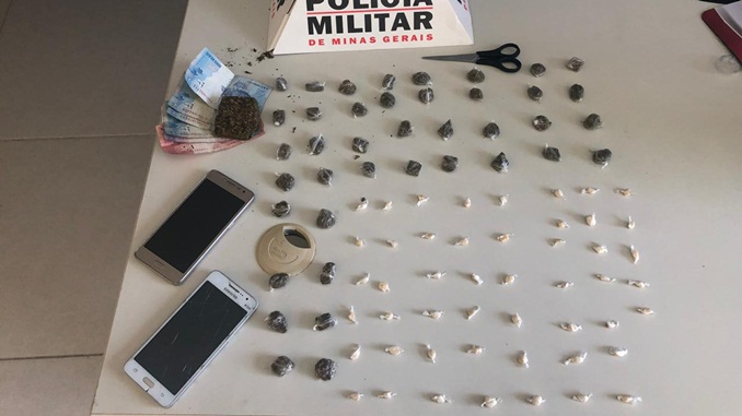 Dupla é presa por tráfico de drogas no bairro Nossa Senhora Aparecida, em Barbacena