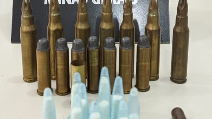 Polícia Civil apreende drogas e munições no bairro João Paulo II, em Barbacena