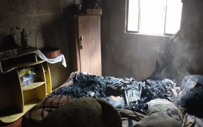 Residência é incendiada no bairro Nove de Março em Barbacena