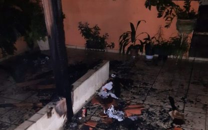 Principio de incêndio em residência na Colônia do Marçal, em São João del Rei