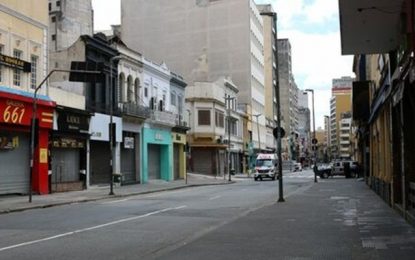 75 mil comércios fecharam as portas no primeiro ano de pandemia, aponta CNC