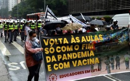 Especialistas debatem retorno de aulas presenciais em audiência na Câmara