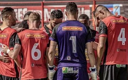 Pouso Alegre bate Uberlândia no Parque do Sabiá